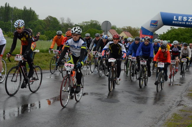 Jechali mimo deszczu (zdjęcia)