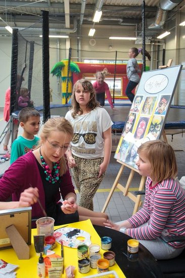 Dostali samochody z pełnym bakiem (zdjęcia)