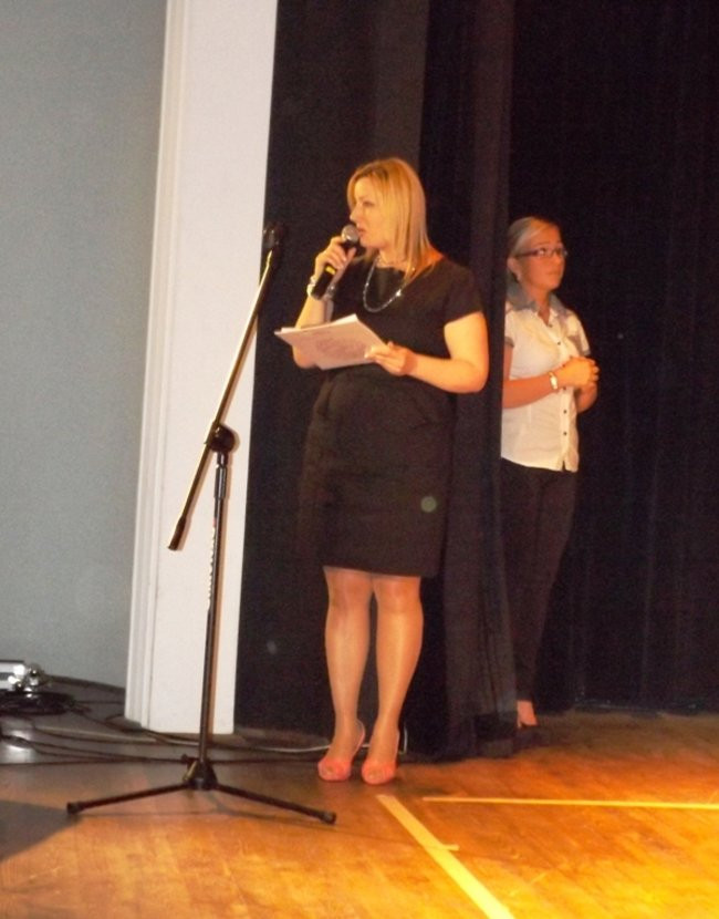 Przedszkolaki zatańczyły dla rodziców (zdjęcia)