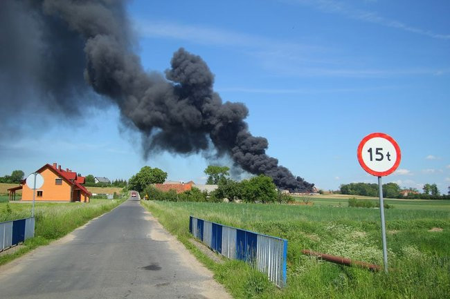 Wielki pożar w Miąskowie (zdjęcia i wideo)
