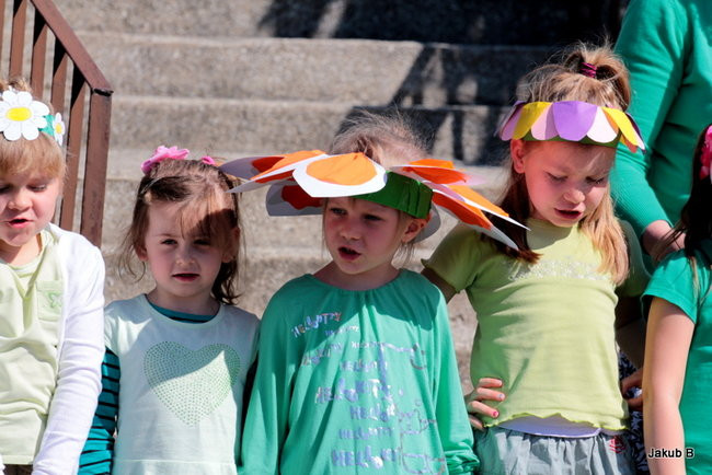 Przedszkolaki zzieleniały (zdjęcia)