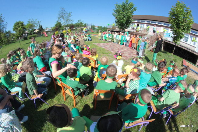 Przedszkolaki zzieleniały (zdjęcia)