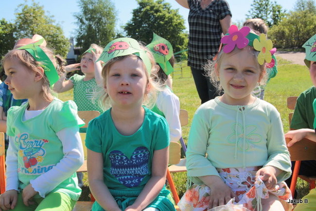 Przedszkolaki zzieleniały (zdjęcia)