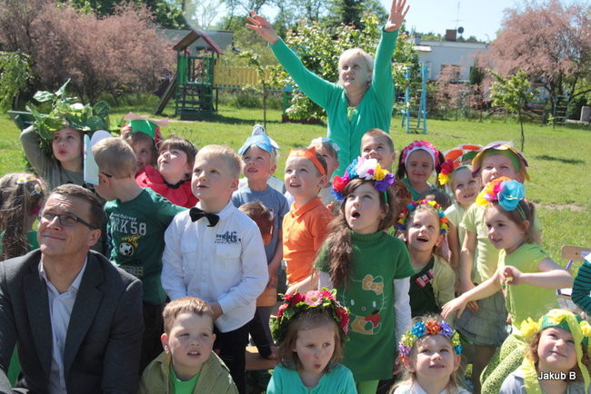 Przedszkolaki zzieleniały (zdjęcia)