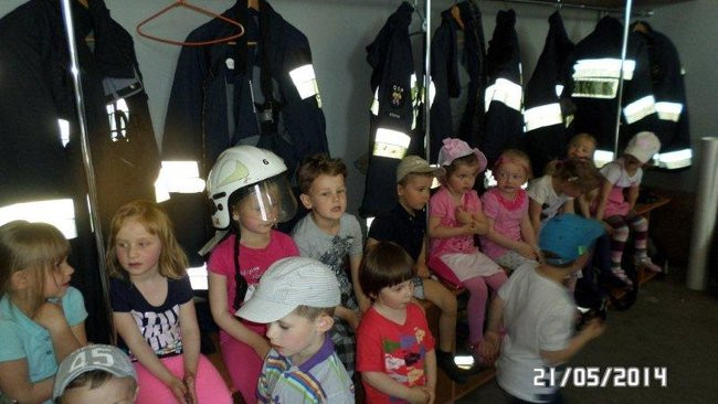 Odwiedziny u strażaków (zdjęcia)