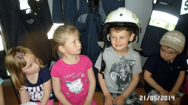 Odwiedziny u strażaków (zdjęcia)