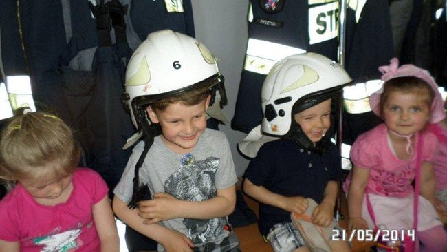 Odwiedziny u strażaków (zdjęcia)