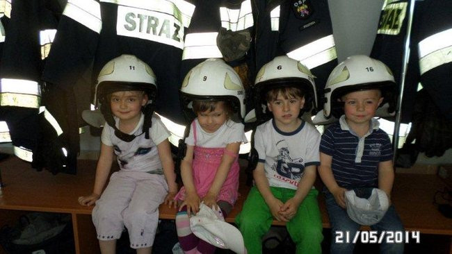 Odwiedziny u strażaków (zdjęcia)