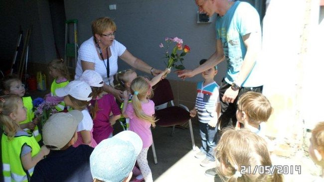 Odwiedziny u strażaków (zdjęcia)