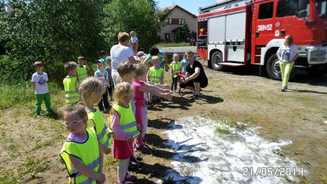 Odwiedziny u strażaków (zdjęcia)