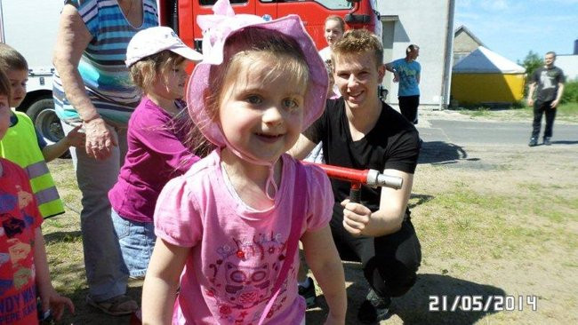 Odwiedziny u strażaków (zdjęcia)