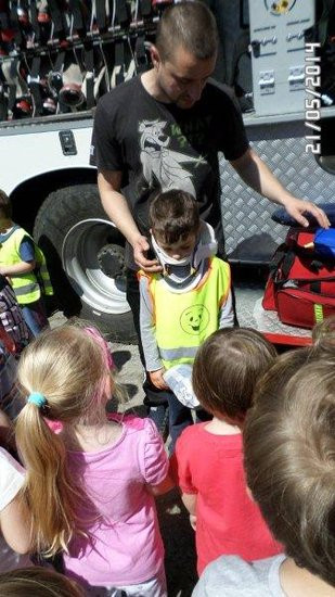 Odwiedziny u strażaków (zdjęcia)