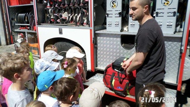 Odwiedziny u strażaków (zdjęcia)