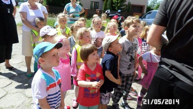 Odwiedziny u strażaków (zdjęcia)