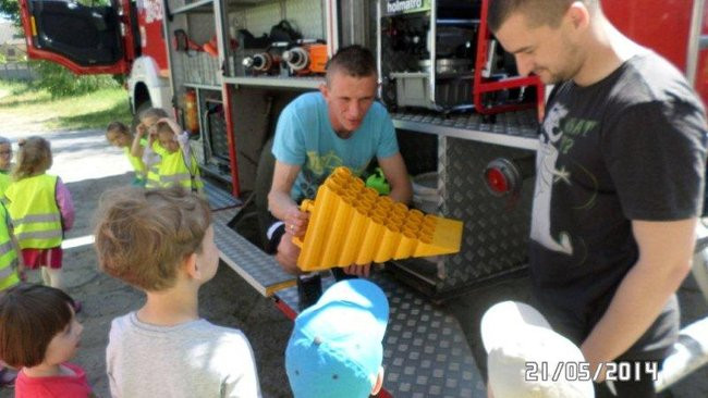 Odwiedziny u strażaków (zdjęcia)