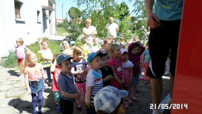 Odwiedziny u strażaków (zdjęcia)