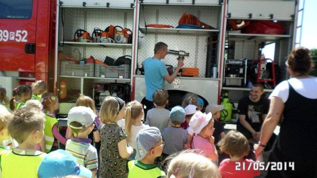 Odwiedziny u strażaków (zdjęcia)
