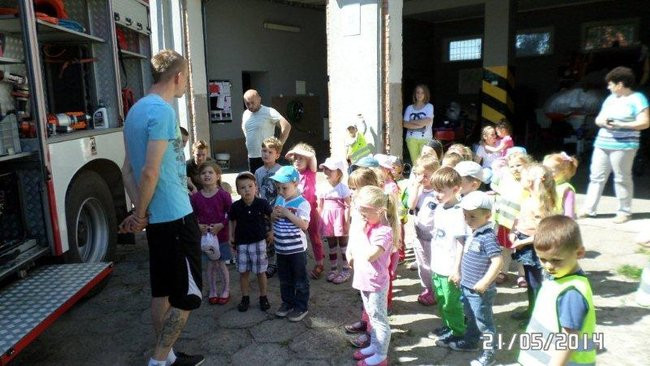 Odwiedziny u strażaków (zdjęcia)