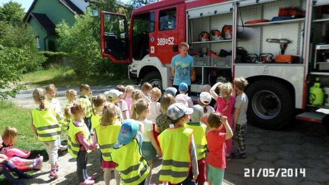 Odwiedziny u strażaków (zdjęcia)