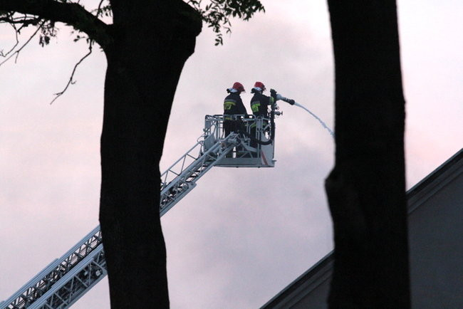 Pożar budynków gospodarczych w Mórkowie (zdjęcia)