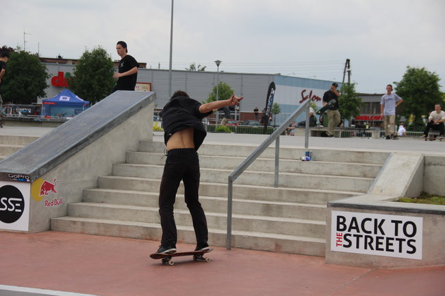 Szaleństwo na Skateplazie w Lesznie (zdjęcia i film)