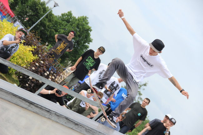 Szaleństwo na Skateplazie w Lesznie (zdjęcia i film)