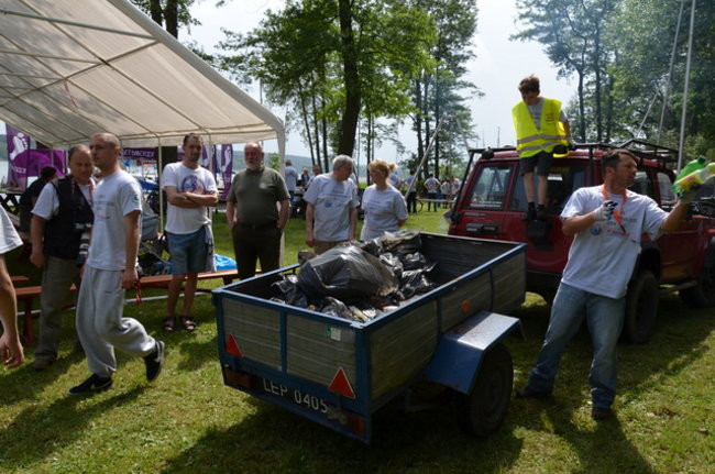 Śmieci jak na lekarstwo (zdjęcia)