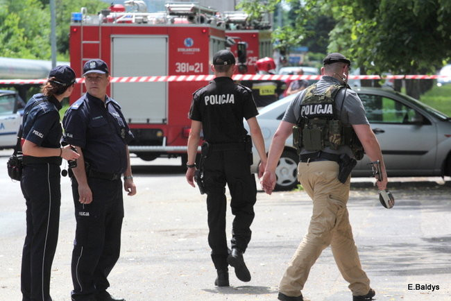 Bomby na Dekana nie znaleziono (wideo i zdjęcia)