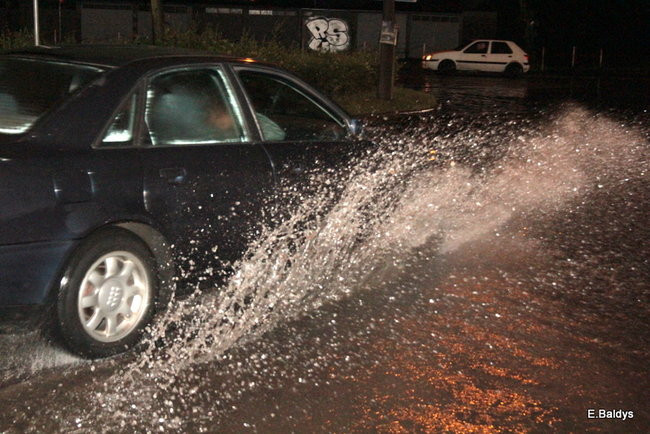 Trwa usuwanie skutków ulewy (zdjęcia)