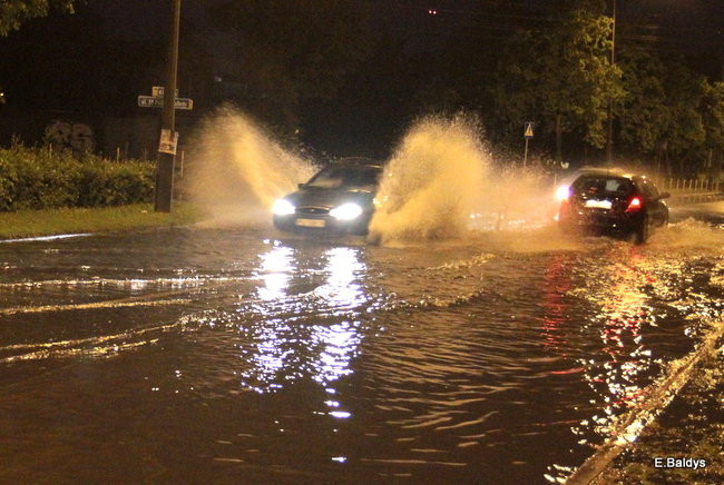 Trwa usuwanie skutków ulewy (zdjęcia)