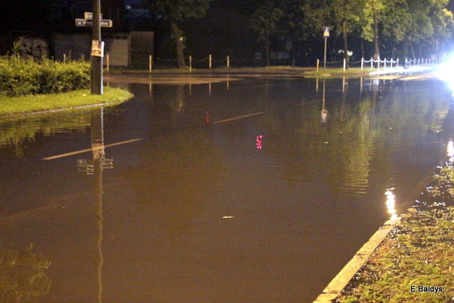 Trwa usuwanie skutków ulewy (zdjęcia)