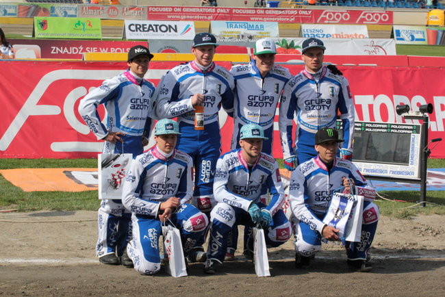 Co tu komentować.. dali ciała...