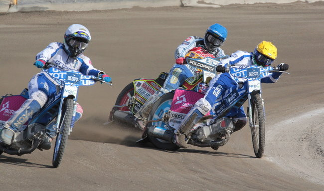 Co tu komentować.. dali ciała...