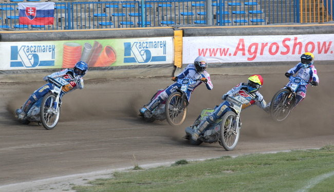 Co tu komentować.. dali ciała...