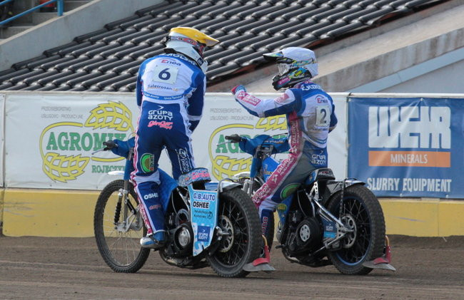 Co tu komentować.. dali ciała...