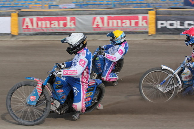 Co tu komentować.. dali ciała...