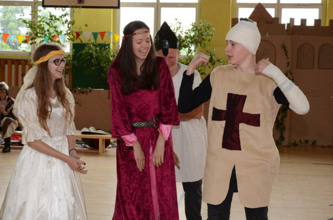 Rycerscy gimnazjaliści (zdjęcia)