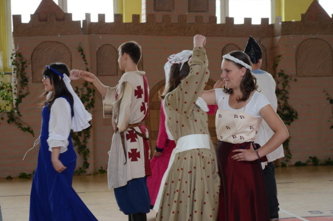 Rycerscy gimnazjaliści (zdjęcia)