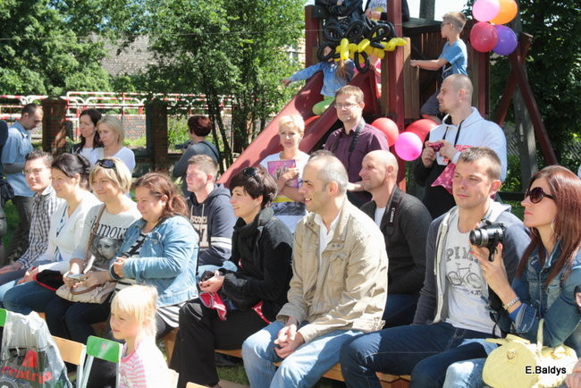 Mamo, tato baw się razem z nami (zdjęcia)