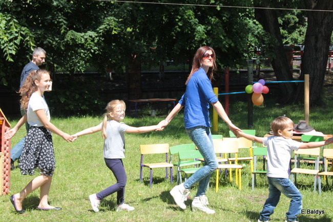 Mamo, tato baw się razem z nami (zdjęcia)