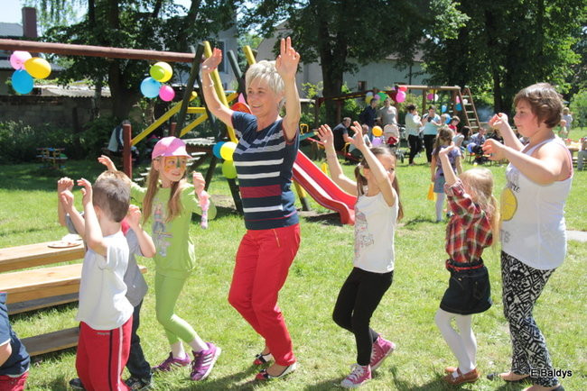 Mamo, tato baw się razem z nami (zdjęcia)