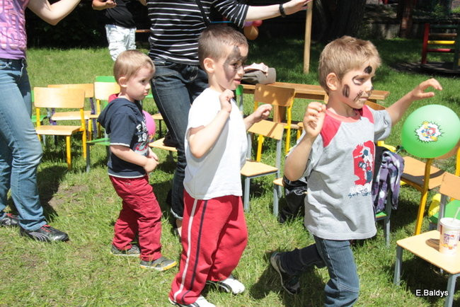 Mamo, tato baw się razem z nami (zdjęcia)