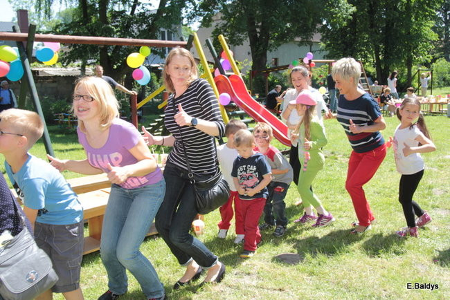 Mamo, tato baw się razem z nami (zdjęcia)