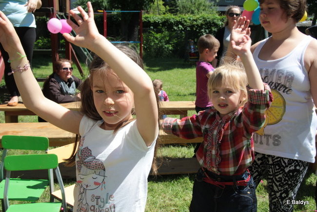 Mamo, tato baw się razem z nami (zdjęcia)