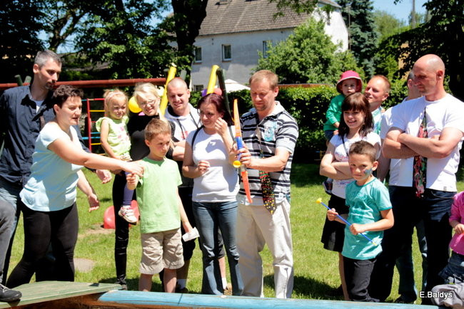 Mamo, tato baw się razem z nami (zdjęcia)