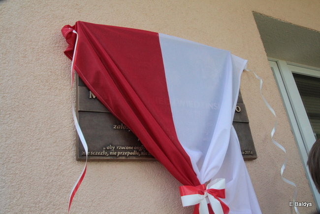 Twórca teatru upamiętniony (zdjęcia)