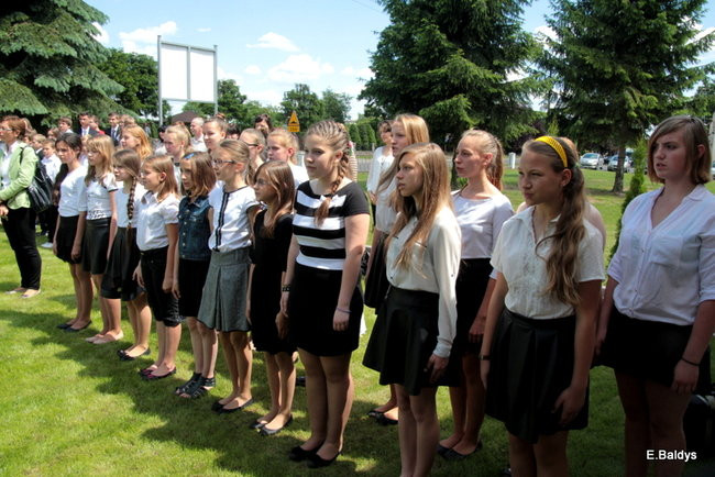 Twórca teatru upamiętniony (zdjęcia)