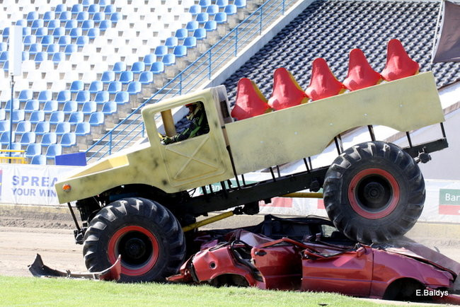 Bez litości dla sprzętu (zdjęcia)