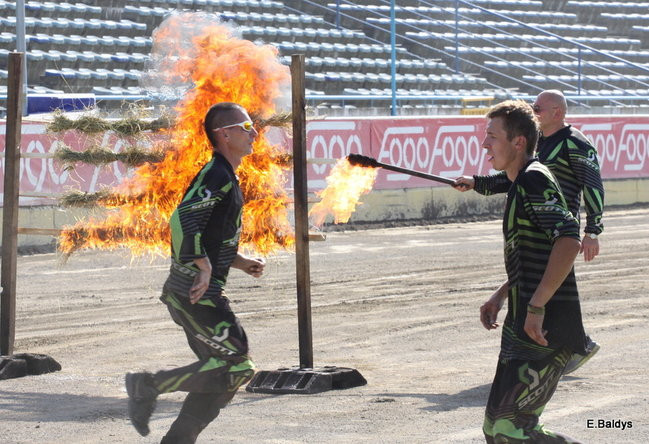 Bez litości dla sprzętu (zdjęcia)