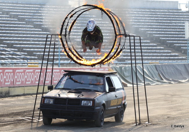 Bez litości dla sprzętu (zdjęcia)